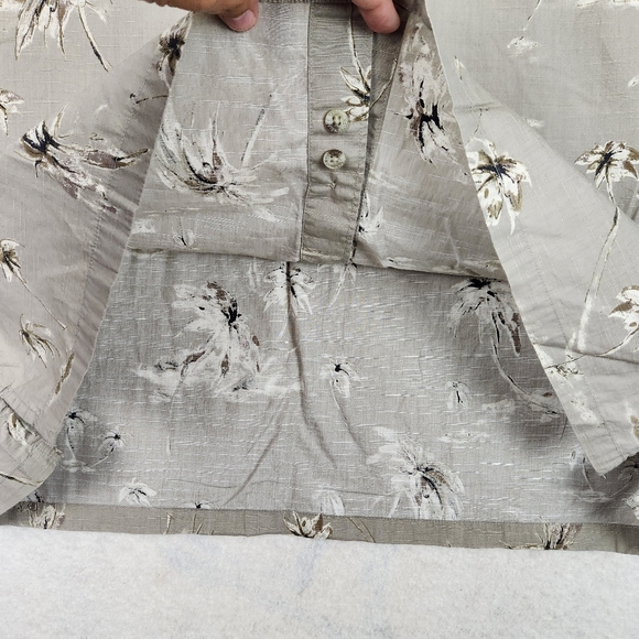 Columbia Size XL Tropical Button Shirt - Picture 7 of 9